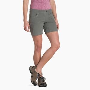 Kuhl Women's green Cargo Shorts
